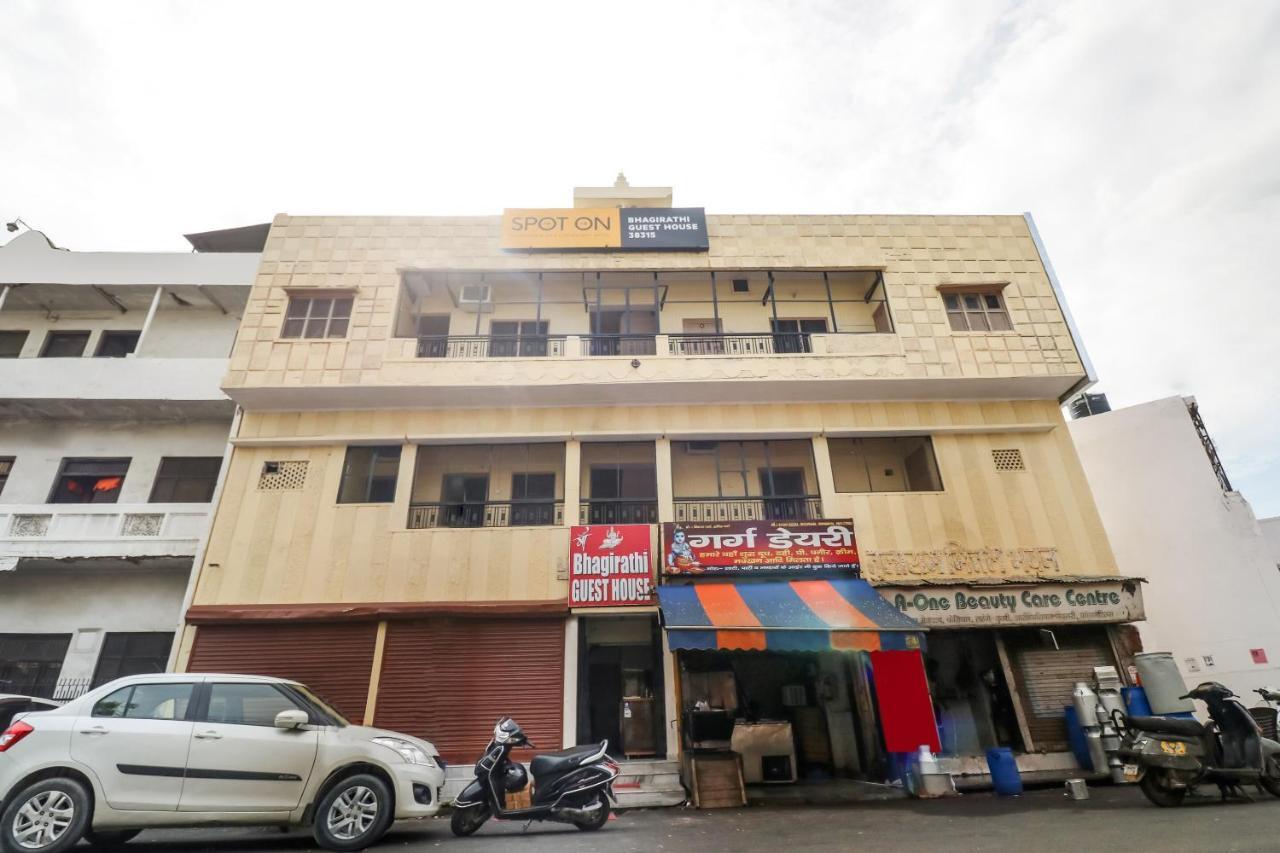 Spot On 38315 Bhagirathi Guest House Haridwār Buitenkant foto