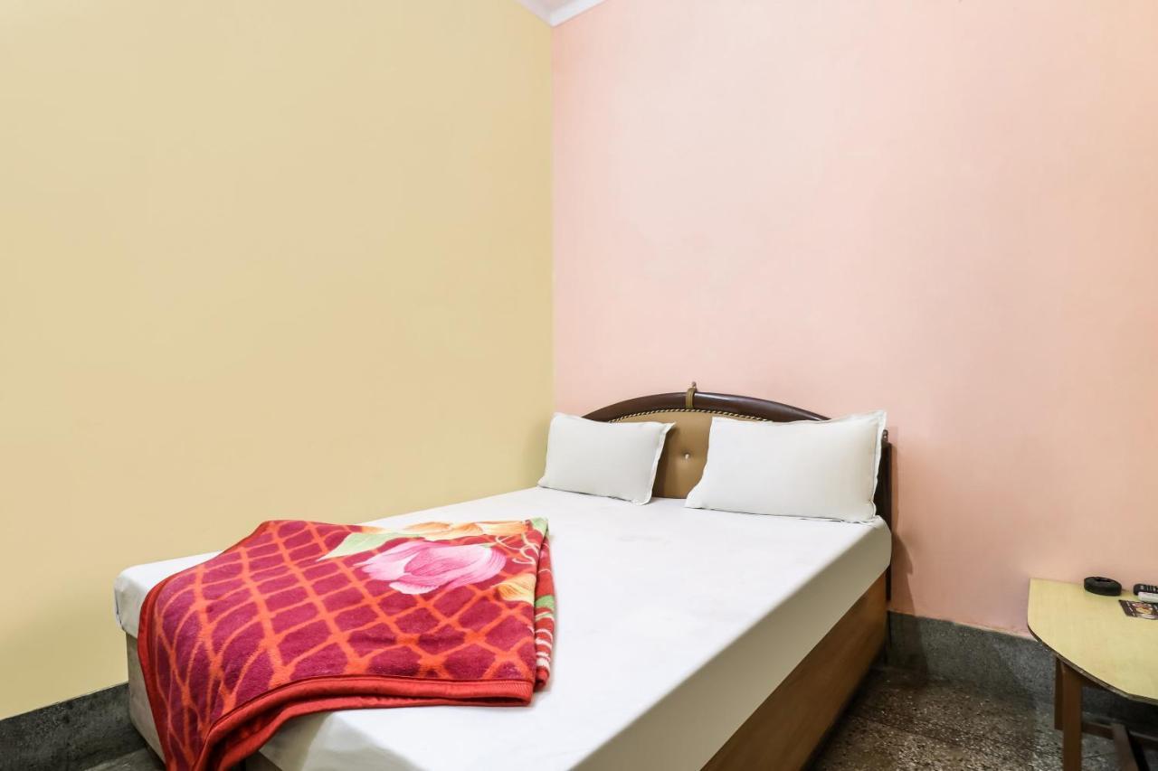 Spot On 38315 Bhagirathi Guest House Haridwār Buitenkant foto